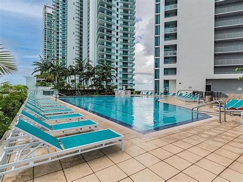 888 Biscayne Blvd APT 1601, Miami, FL 33132 .